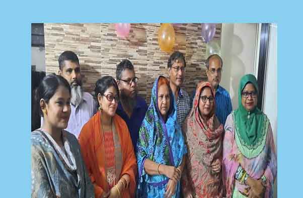 সামসুজ্জামান বাবুর কবিতা ‘আনোয়ারা বেগম’