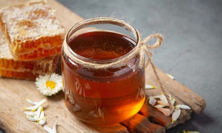 তিন উপাদানে বাড়বে ত্বকের আর্দ্রতা