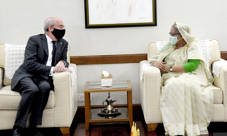 রোহিঙ্গা ও আটকে পড়া পাকিস্তানিরা দেশের বোঝা: প্রধানমন্ত্রী