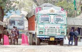 ৬দিন ছুটি শেষে হিলি স্থলবন্দর দিয়ে আমদানি-রফতানি শুরু