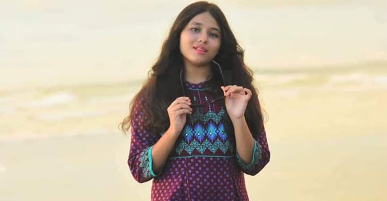 ওয়েব সিনেমা মোনাতে পুলিশ কন্যা সুপ্রভা