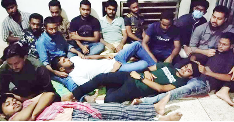 ফের উত্তপ্ত রবীন্দ্র বিশ্ববিদ্যালয়, আমরণ অনশনে শিক্ষার্থীরা