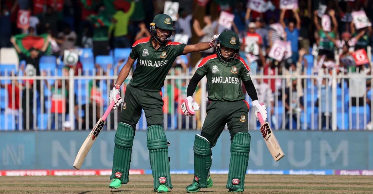 শ্রীলঙ্কাকে বড় লক্ষ্য দিলো বাংলাদেশ