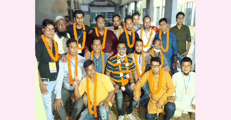 দিনাজপুর ইলেকট্রিক্যাল মার্চেন্ট এসোসিয়েশনের নেতৃত্বে টিপু-রুবেল