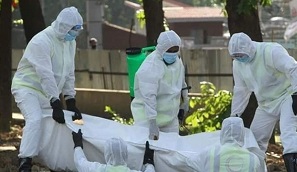 করোনা: দৈনিক মৃত্যু নামল সাড়ে ৪ হাজারে