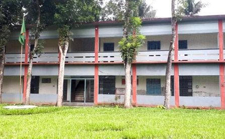 ফরিদপুরের বোয়ালমারী সরকারি বালিকা উচ্চ বিদ্যালয়ে গুরুত্বপূর্ণ বিষয়ের শিক্ষক পদশূন্য