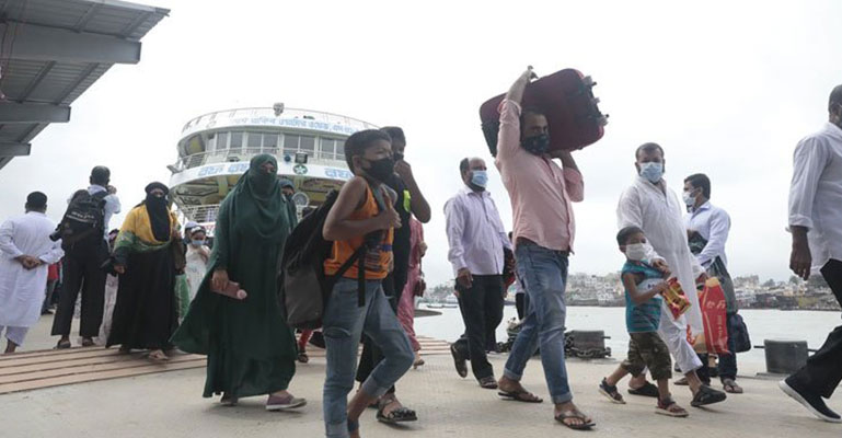 এবার লঞ্চ বন্ধের ঘোষণা