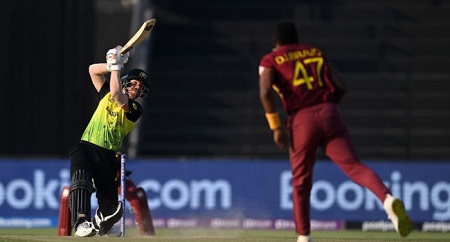 উইন্ডিজকে উড়িয়ে সেমিতে এগিয়ে থাকলো অস্ট্রেলিয়া