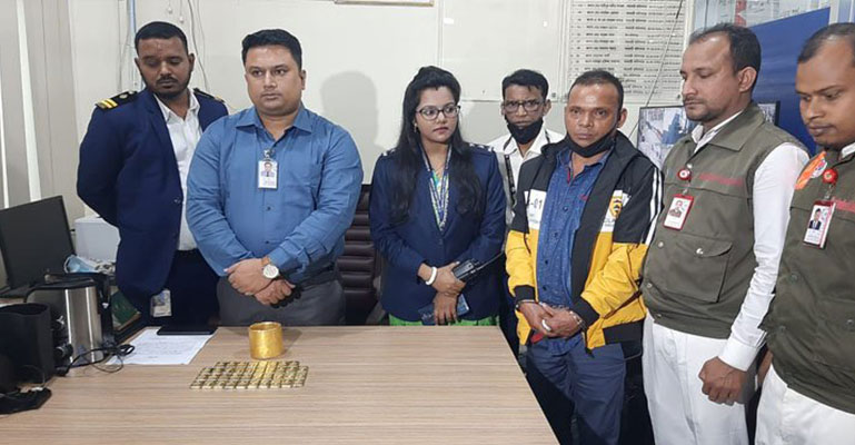 সিলেট ওসমানী বিমানবন্দরে ৬ কেজি স্বর্ণসহ যাত্রী আটক