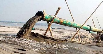 বালু উত্তোলনে দায়ে ৩ জনের ১৫ দিনের কারাদণ্ড