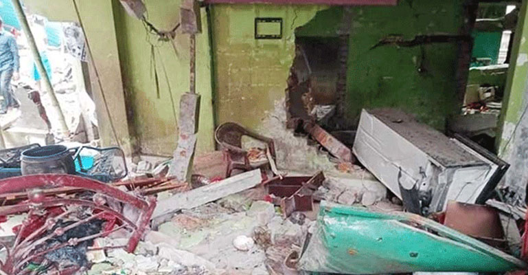 ফতুল্লায় পাঁচতলা ভবনে গ্যাস বিস্ফোরণে নিহত ১, আহত ১৫