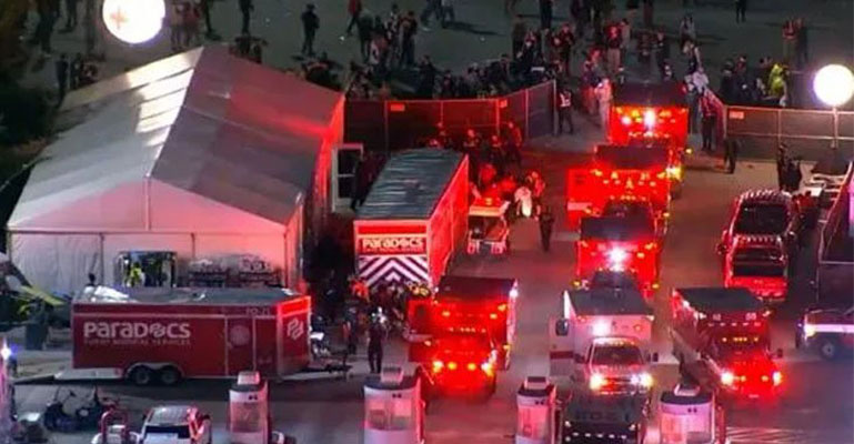 যুক্তরাষ্ট্রে কনসার্টে হুড়োহুড়িতে নিহত ৮