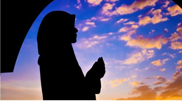 শেখ ফাহমিদা নাজনীনের কবিতা 'আত্মাটা হেরে গেলে'