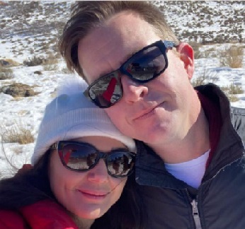 এবার বলিউডের প্রীতি যমজ সন্তানের মা হলেন