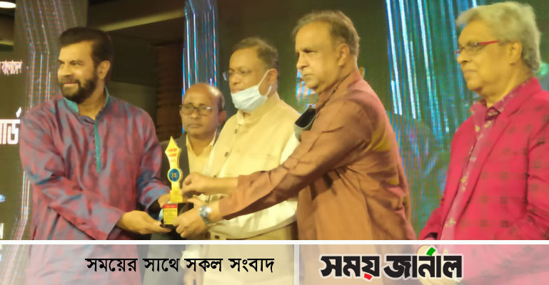 জ্ঞান-বিজ্ঞান শিল্প-সংস্কৃতিতে বাঙালিরা অনেক এগিয়ে : তথ্যমন্ত্রী