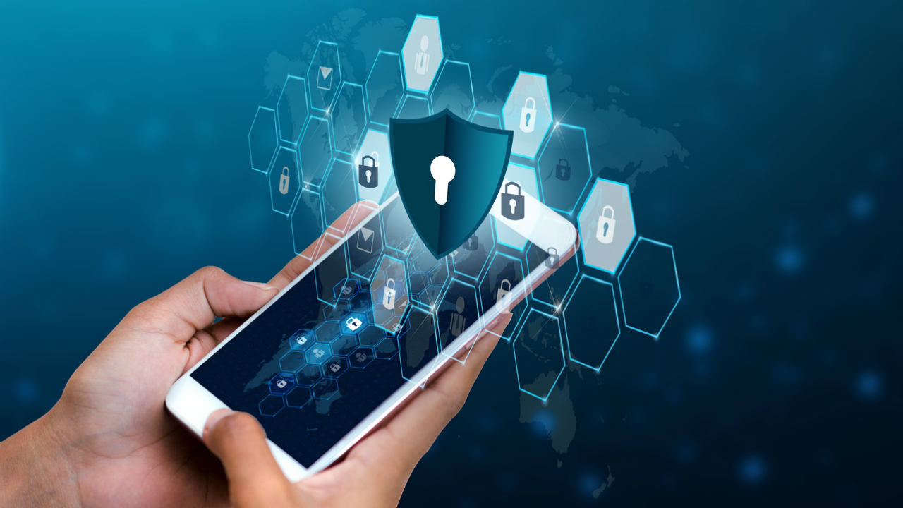 'ফোনস্পাই' আপনার অজান্তেই ফোনের ব্যক্তিগত তথ্য চুরি হচ্ছে না তো!