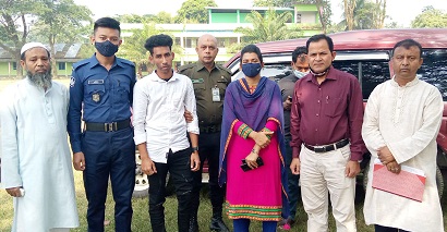 সৌদি প্রবাসী বড় ভাইয়ের এসএসসির প্রক্সি দিচ্ছে ছোট ভাই