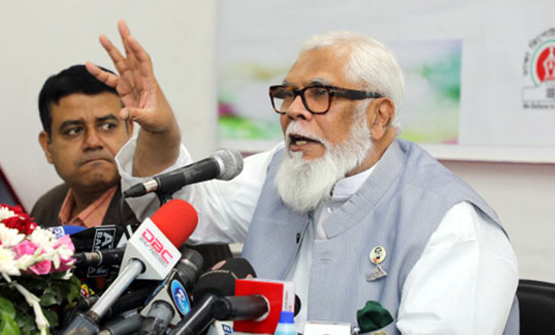 'আগামী বছর থেকে দেশেই টিকা উৎপাদন করতে পারবো'