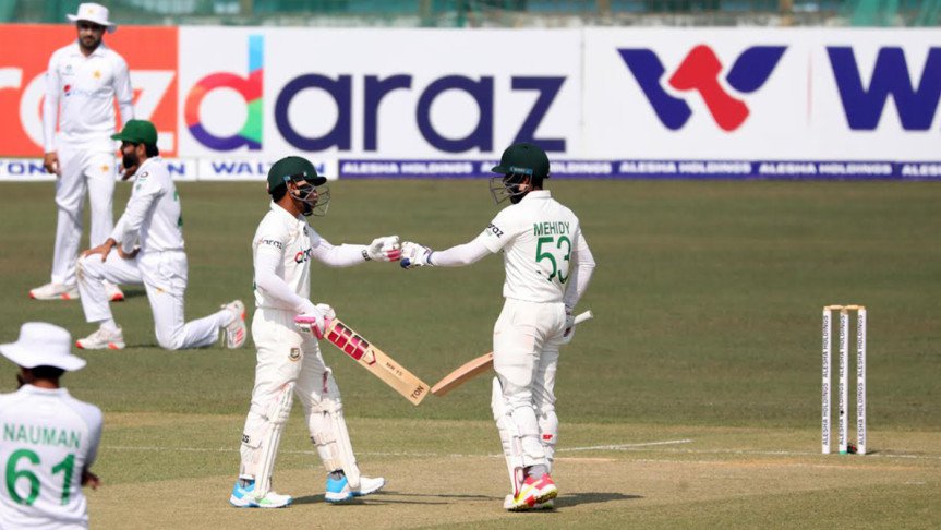 ৩৩০ রানে শেষ হলো বাংলাদেশের প্রথম ইনিংস