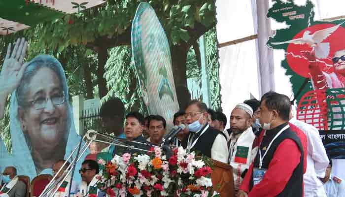 খালেদা জিয়ার কিছু হলে বিএনপিই দায়ী: হাছান মাহমুদ