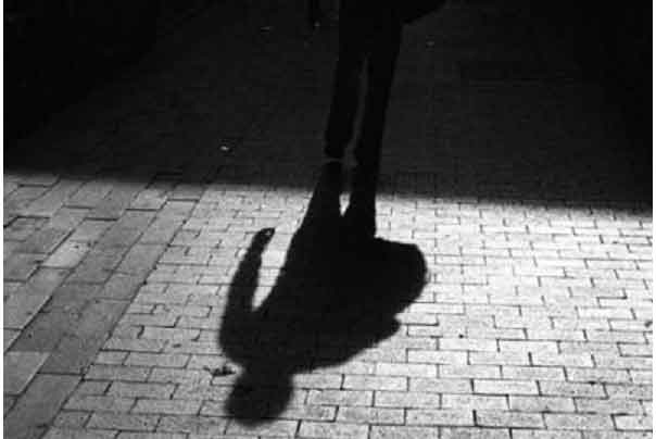 শেখ ফাহমিদা নাজনীন এর কবিতা ‘ছেলেটা ফিরে এসেছিলো’