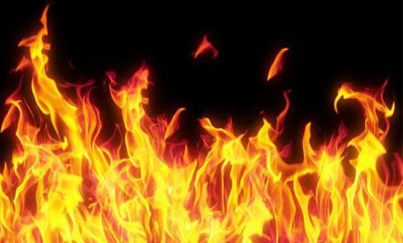 মুগদায় আগুনে দগ্ধ ৪ জনই মারা গেলেন