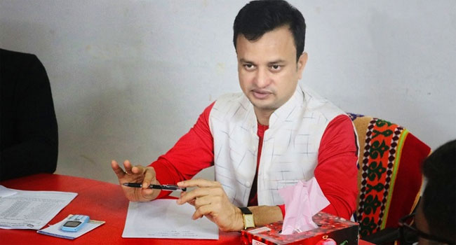 মেয়র আব্বাস আলী র‍্যাবের হাতে আটক