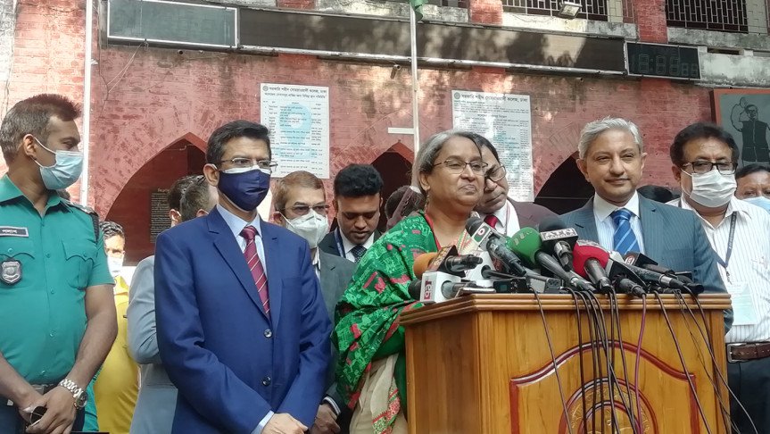 প্রশ্নফাঁস নিয়ে গুজব ছড়ালে কঠোর ব্যবস্থা : শিক্ষামন্ত্রী