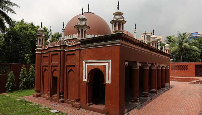 ইউনেস্কোর স্বীকৃতি পেল কেরানীগঞ্জের দোলেশ্বর মসজিদ