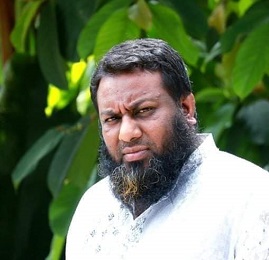 ছাত্রলীগ কর্মী থেকে এখন তিনি নৌকার মাঝি