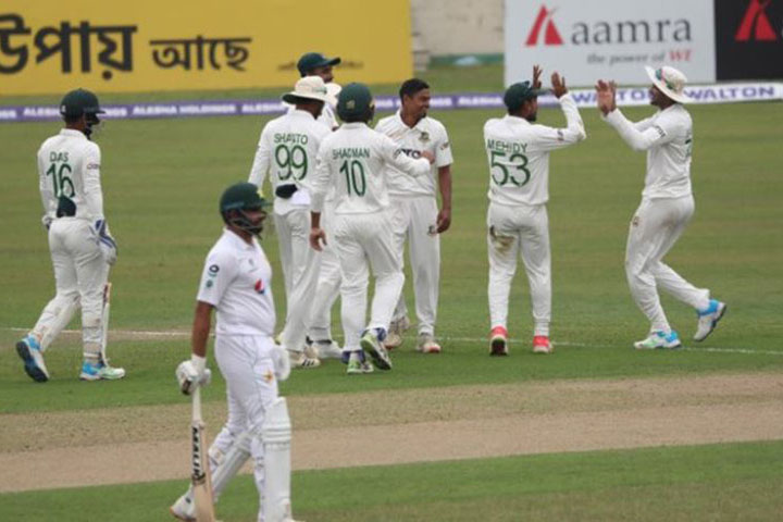 মাঠে নেমেই জোড়া সাফল্য পেল বাংলাদেশ