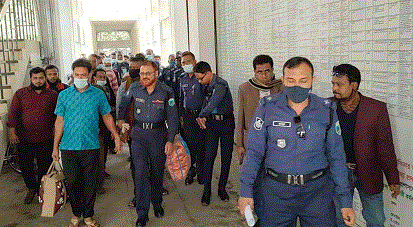 নাটোরের বড়াইগ্রামের আলোচিত বাবু হত্যা মামলার ১৪ আসামিকে কারাগারে প্রেরণ