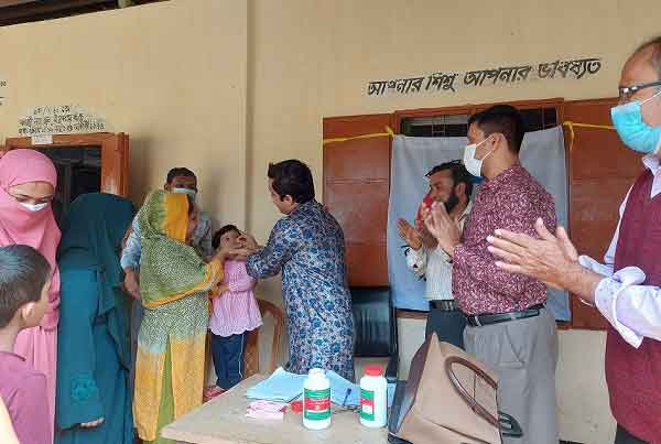 বরুড়ায় ভিটামিন-এ প্লাস ক্যাম্পেইন উদ্বোধন