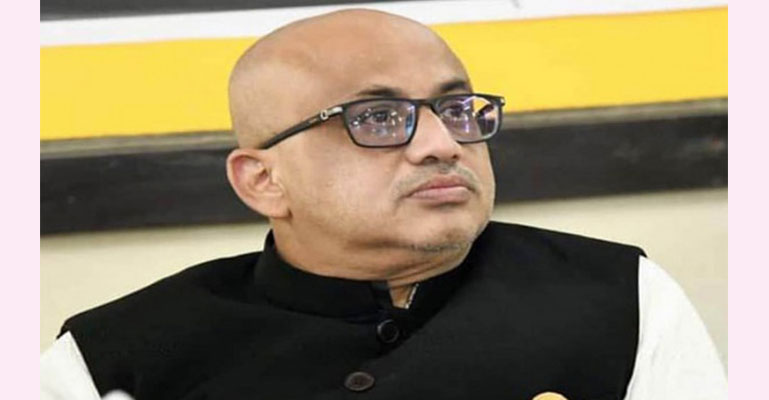 ঢাকার পথে ডা. মুরাদ!