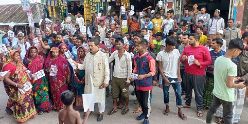 টুঙ্গিপাড়া বর্নি ইউপি’তে স্বতন্ত্র প্রার্থীর গণসংযোগ