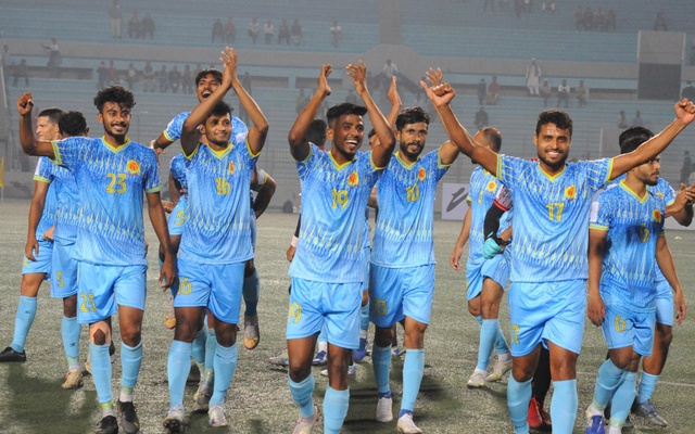 বসুন্ধরাকে উড়িয়ে চ্যাম্পিয়ন আবাহনী