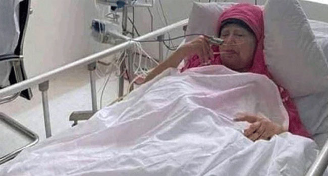 খালেদা জিয়াকে বিদেশে পাঠাতে হাইকোর্টে রিট