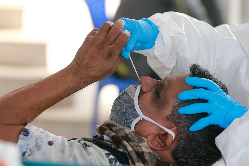 করোনায় ২ জনের মৃত্যু, বেড়েছে শনাক্ত