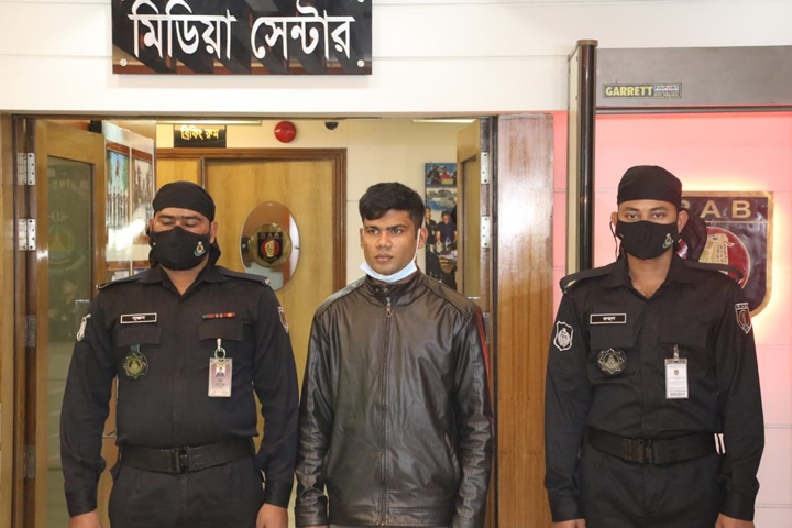 ‌‌‘দলবেঁধে ধর্ষণের কয়েক দিন আগে ওই নারীর সঙ্গে আশিকের দেখা হয়’