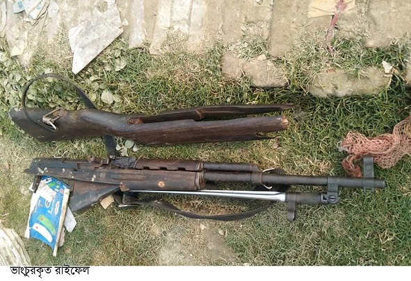 মোড়েলগঞ্জে বনরক্ষীদের নিকট থেকে ছিনিয়ে নেওয়া রাইফেলের গুলি উদ্ধার