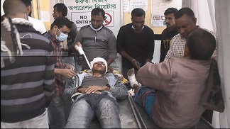 সাতক্ষীরার আশাশুনিতে নির্বাচন পরবর্তী সহিংসতায় ৫জন গুলিবিদ্ধসহ