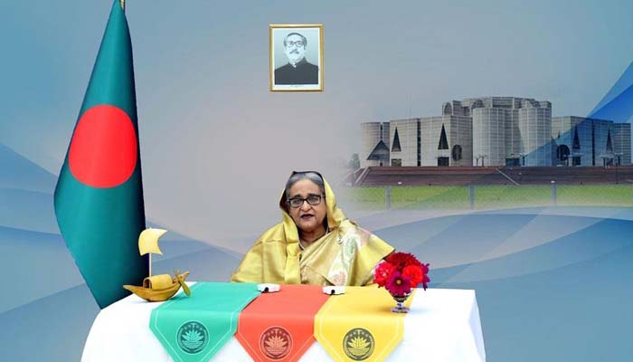 ‘দ্রুত করোনার ভ্যাকসিন নিন কারণ সঙ্কট এখনও কাটেনি’