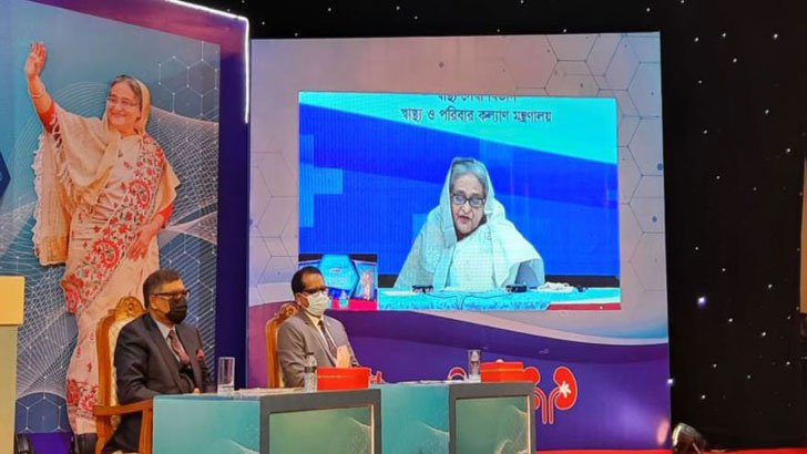 চিকিৎসকদের গবেষণায় মনোনিবেশ করার আহ্বান প্রধানমন্ত্রী