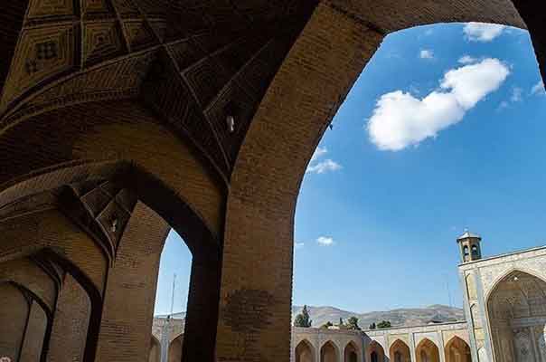 শেখ ফাহমিদা নাজনীন এর কবিতা ‘অন্তহীন বন্ধু’