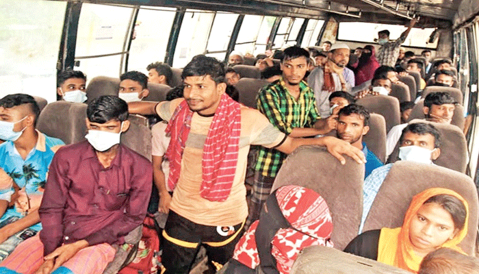 আজ থেকে গণপরিবহনে নতুন নিয়ম কার্যকর