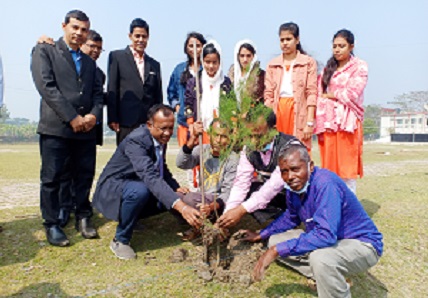 গোপালগঞ্জে ১শত শিক্ষা প্রতিষ্ঠানে ১২ হাজার বৃক্ষ রোপণ