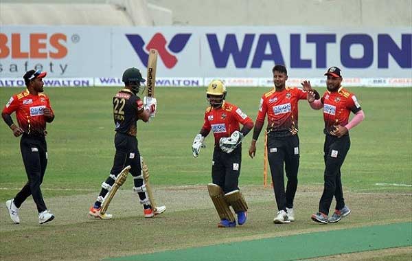 সিলেটের বিপক্ষে জিতেছে কুমিল্লা