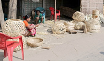 ভাল নেই বাঁশমালীরা, বাঁশের তৈরি পণ্যের দাম ও চাহিদা নেই