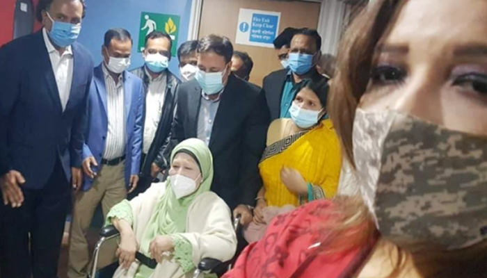 ফিরোজায় ফিরলেন খালেদা জিয়া