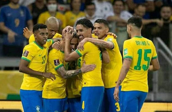 প্যারাগুয়ের বিপক্ষে ব্রাজিলের বড় জয়